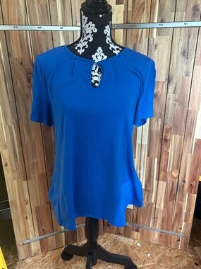 Folunsi Women’s Blue Faux Pearl Keyhole Short-Sleeve Top